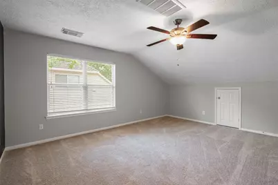 95 E Whistlers Bend Circle, The Woodlands, TX 77384 - Photo 31
