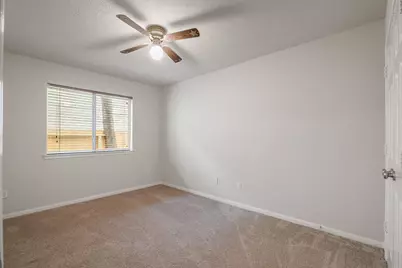 95 E Whistlers Bend Circle, The Woodlands, TX 77384 - Photo 23