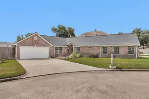 906 Juniper Ct Ct, Tomball, TX 77375 - Photo 1