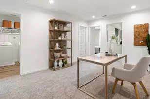 7607 Inwood Hls Ln, Houston, TX 77088 - Photo 17