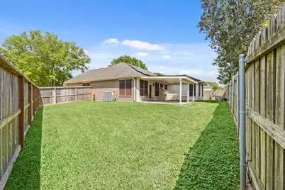 3519 Stratford Plaza Lane, Sugar Land, TX 77498 - Photo 23