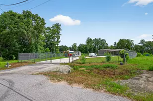 12227 County Rd 37497, Cleveland, TX 77327 - Photo 25