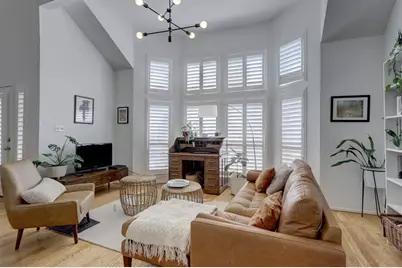 1237 W 17th Street, Houston, TX 77008 - Photo 1