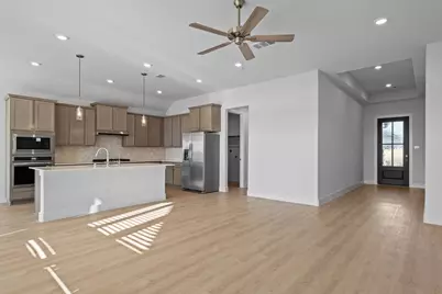 209 Sandhill Grove Trail, Waller, TX 77484 - Photo 5