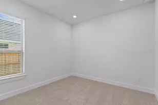 209 Sandhill Grv Trl, Waller, TX 77484 - Photo 17