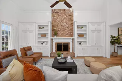 32 Mellow Leaf Court, The Woodlands, TX 77381 - Photo 9