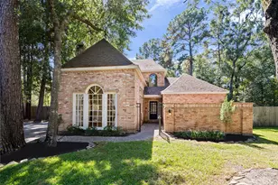 32 Mellow Leaf Ct, The Woodlands, TX 77381 - Photo 1
