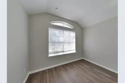 3126 Lake Breeze Lane, Crosby, TX 77532 - Photo 11