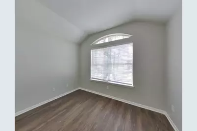 3126 Lake Breeze Lane, Crosby, TX 77532 - Photo 13