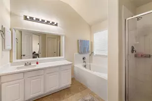 9830 Lynette Falls Dr, Houston, TX 77095 - Photo 19