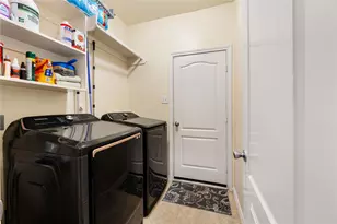 9830 Lynette Falls Dr, Houston, TX 77095 - Photo 25