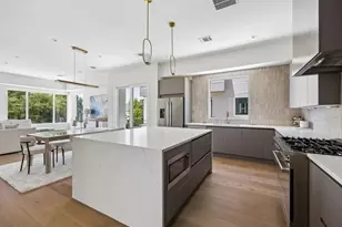 727 W 21st St, Houston, TX 77008 - Photo 15