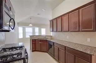 2635 Silky Ct, Katy, TX 77449 - Photo 7