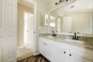 107 Mango St, Lake Jackson, TX 77566 - Photo 15