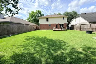 3922 Vauxhall Dr S, Houston, TX 77047 - Photo 19