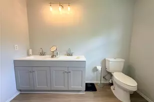 3922 Vauxhall Dr S, Houston, TX 77047 - Photo 13