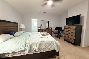 3922 Vauxhall Dr S, Houston, TX 77047 - Photo 11
