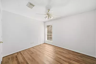 3402 Plymouth Pointe Lane, Missouri City, TX 77459 - Photo 15