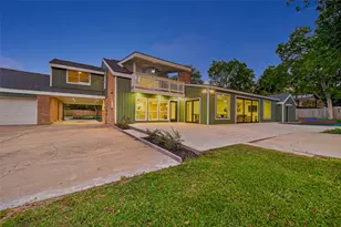 1202 Briar Bayou Dr, Houston, TX 77077 - Photo 39