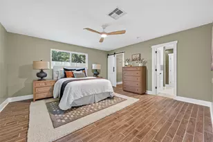 1202 Briar Bayou Dr, Houston, TX 77077 - Photo 25