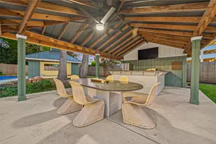 1202 Briar Bayou Dr, Houston, TX 77077 - Photo 37