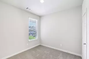 5525 Madden Ln, Houston, TX 77048 - Photo 13
