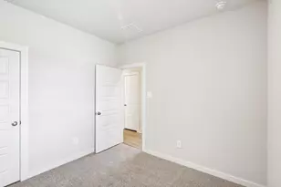 5525 Madden Ln, Houston, TX 77048 - Photo 13