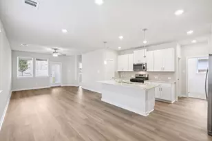 5525 Madden Ln, Houston, TX 77048 - Photo 5