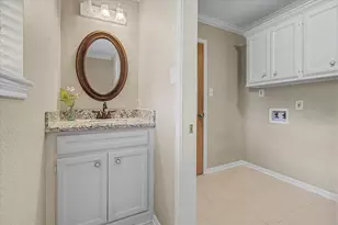 131 Lily St, Lake Jackson, TX 77566 - Photo 13