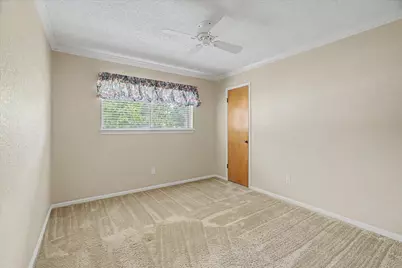 131 Lily Street, Lake Jackson, TX 77566 - Photo 23