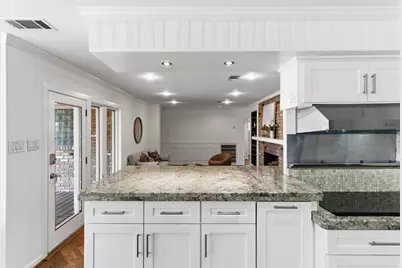 531 Azaleadell Drive, Houston, TX 77018 - Photo 15