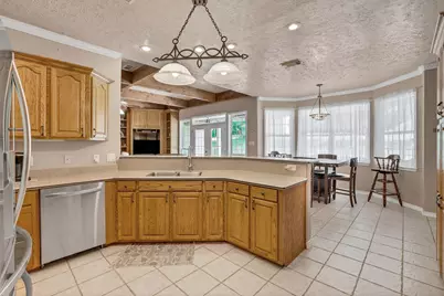 401 Hill Creek Drive, Coldspring, TX 77331 - Photo 17