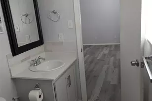 1311 1/2 21st St, Huntsville, TX 77340 - Photo 11