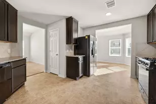 923 Steel Blue Dr Dr, Houston, TX 77073 - Photo 9