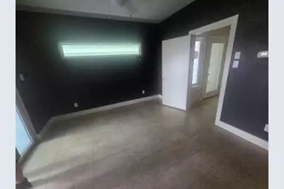 2705 St Emanuel Street, Houston, TX 77004 - Photo 9