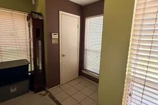 8518 Scenic Green Dr, Houston, TX 77088 - Photo 7