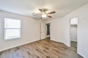 9919 Opal Rock Dr, Rosharon, TX 77583 - Photo 17