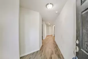 9919 Opal Rock Dr, Rosharon, TX 77583 - Photo 5