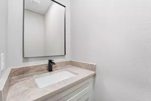 16625 Avery St, Conroe, TX 77302 - Photo 9