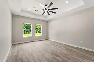 16625 Avery St, Conroe, TX 77302 - Photo 9
