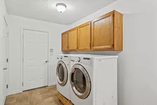 603 Shady Glen Dr, Anahuac, TX 77514 - Photo 29