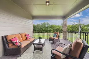 3018 River Bend Dr, Rosenberg, TX 77471 - Photo 3