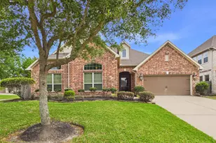 2323 Darden Springs Ln, Friendswood, TX 77546 - Photo 1