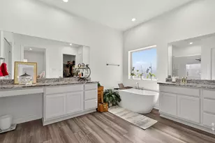 6038 Leeward Is Dr, Conroe, TX 77304 - Photo 35