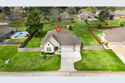 6038 Leeward Island Drive, Conroe, TX 77304 - Photo 3