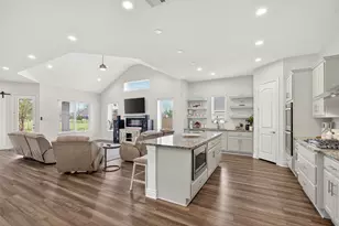 6038 Leeward Is Dr, Conroe, TX 77304 - Photo 13