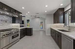 11918 Beverly Dr, Houston, TX 77065 - Photo 19
