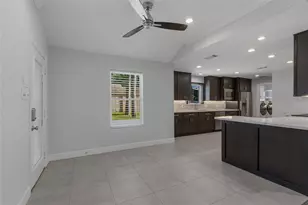 11918 Beverly Dr, Houston, TX 77065 - Photo 17