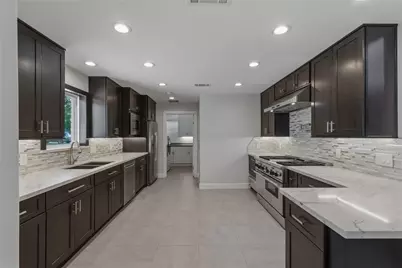 11918 Beverly Drive, Houston, TX 77065 - Photo 19