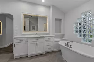 11918 Beverly Dr, Houston, TX 77065 - Photo 25